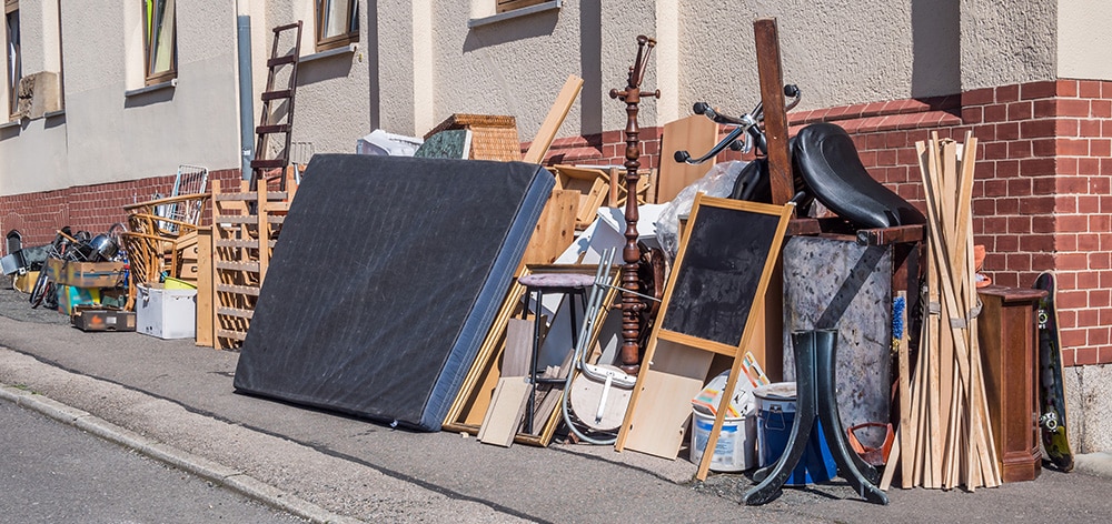 The Benefits of Professional Junk Removal for Hoarder Homes